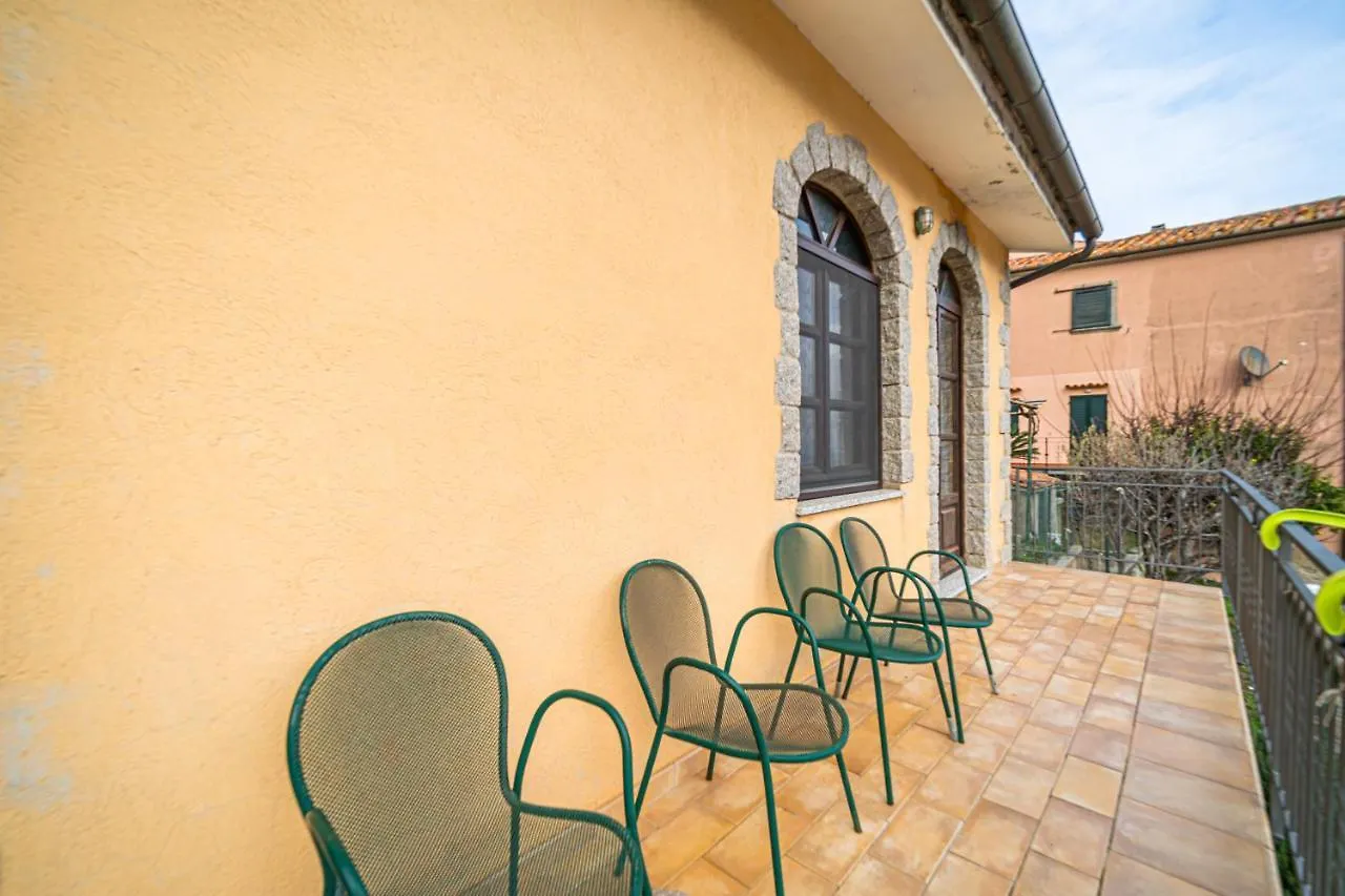 Holiday home Casavacanze Delle Noci Marciana